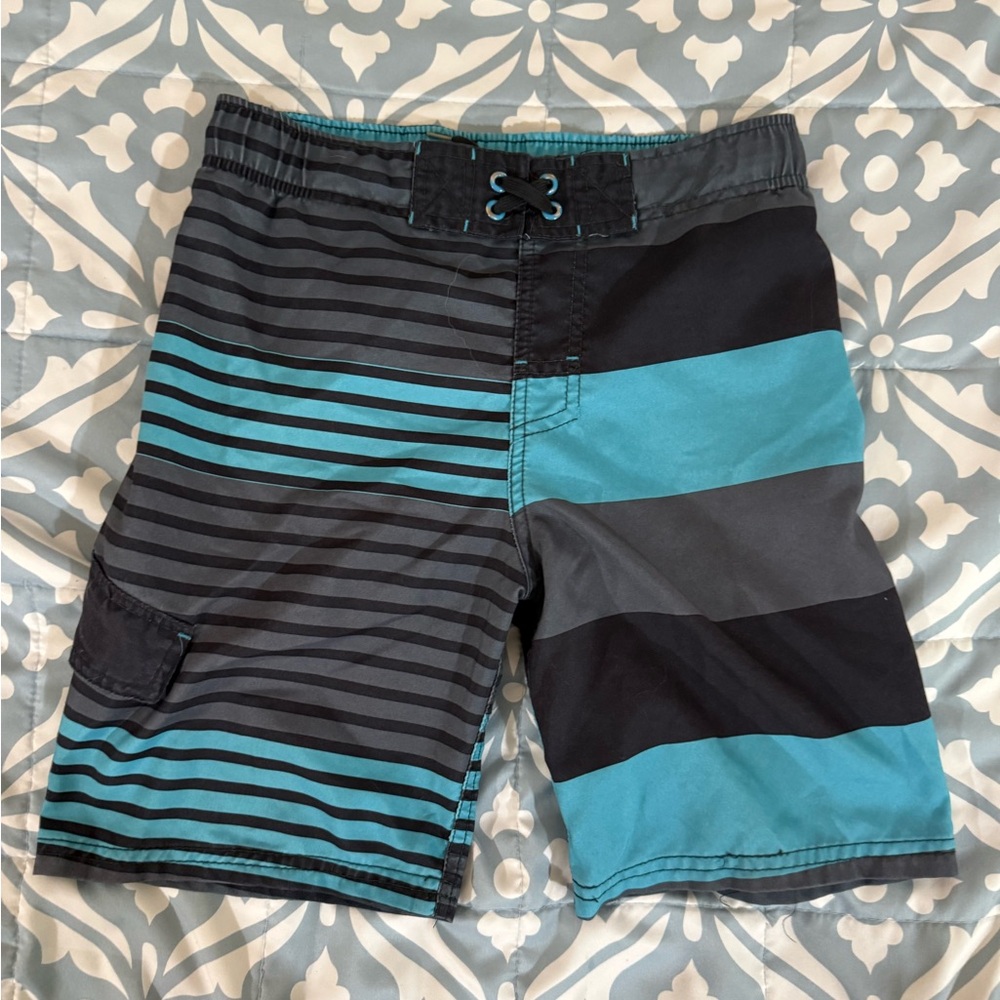 Cherokee Teal and Black Mesh Lined Shorts